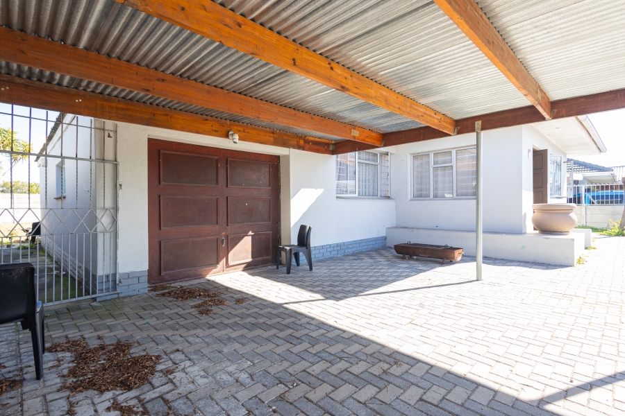 3 Bedroom Property for Sale in Vasco Estate Western Cape